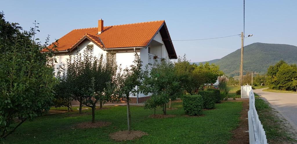 Plitvice Oaza Mira Villa Smoljanac Exteriör bild
